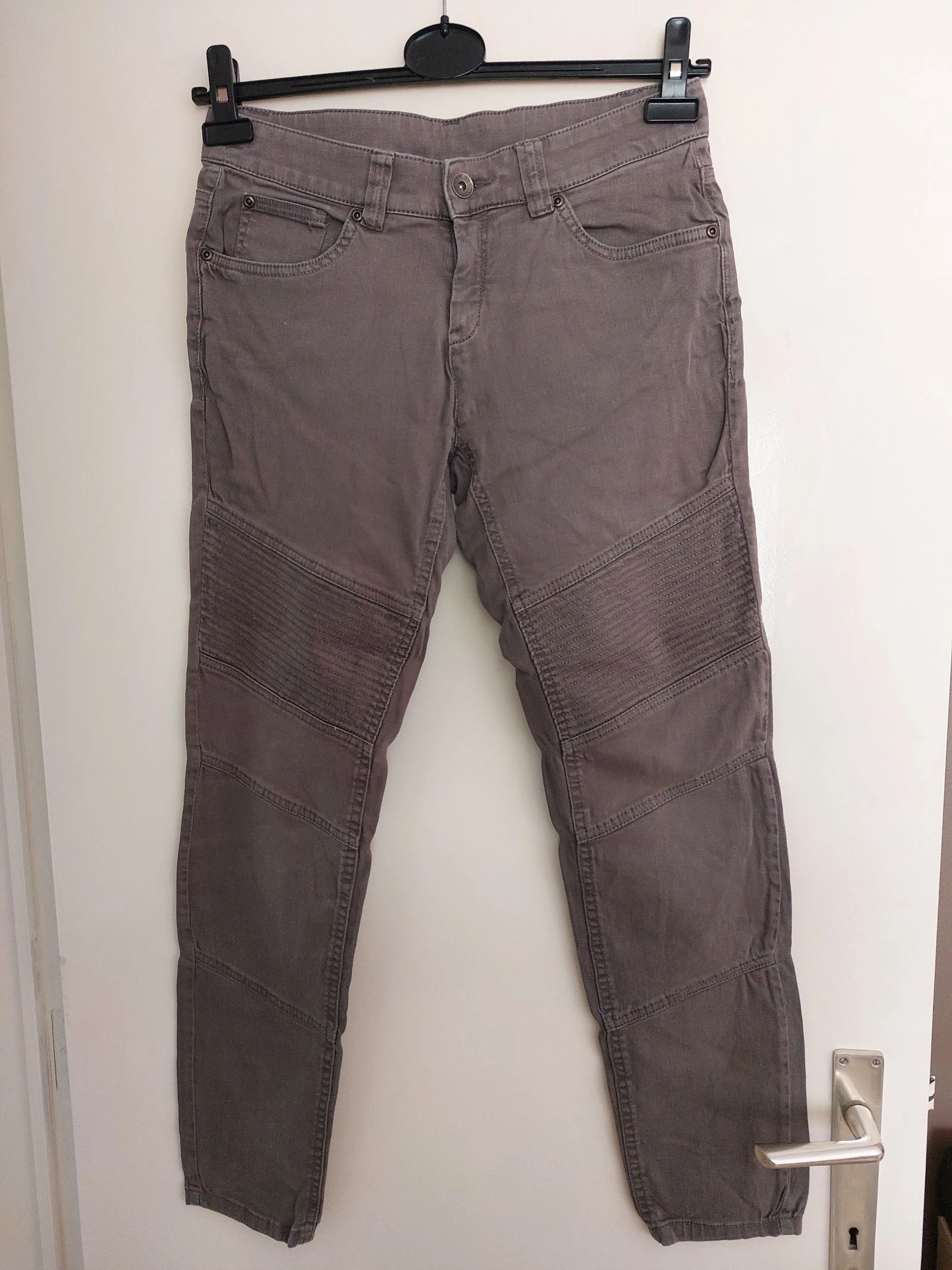 Grijze jeans (Skinny Fit) - 42